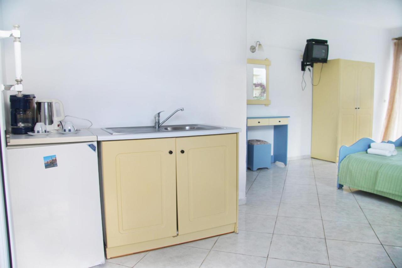 Kleanthis Apartments Rodakino Habitación foto